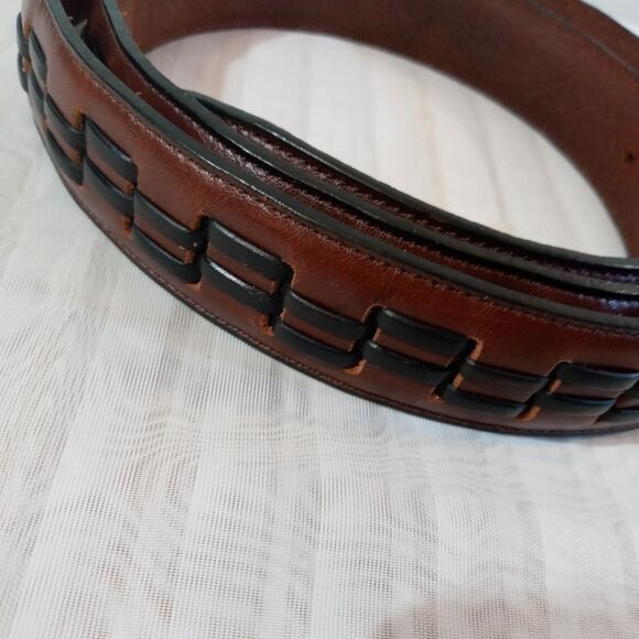 Men's Brown full grain Leather belt. - Picture 4 of 6
